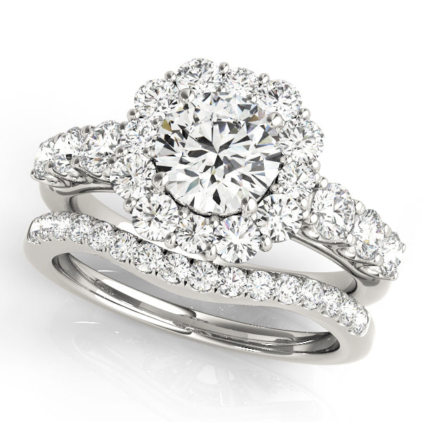 Round Diamond Halo Engagement Ring