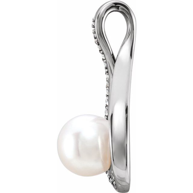 Accented Pearl Pendant