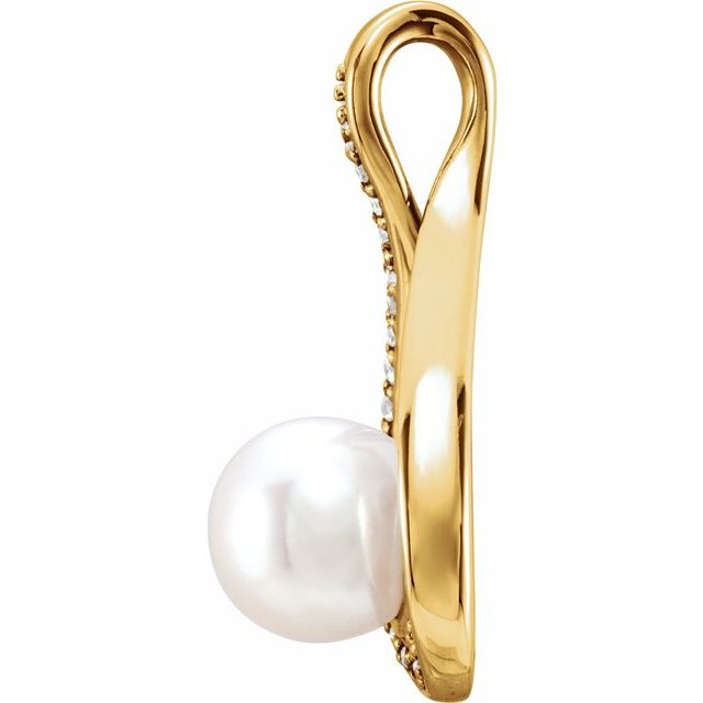 Accented Pearl Pendant