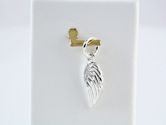 Posh MommyÂ® Wing Charm or Dangle